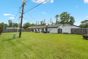 110 Dozent Ln, Baytown, TX 77521 - Photo 30