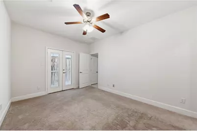 960 W 24th Street, Houston, TX 77008 - Photo 6