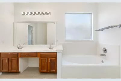 20122 Goss Hollow Lane, Katy, TX 77449 - Photo 16