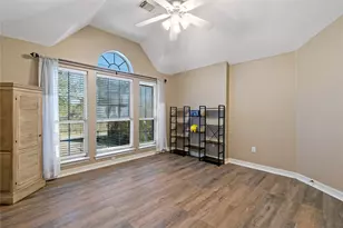 5631 Brookfield Dr, Houston, TX 77085 - Photo 32