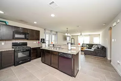 606 Palo Alto Court, Rosharon, TX 77583 - Photo 10