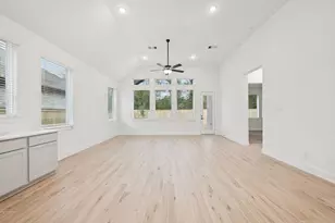 26022 S Outrider Banks, Montgomery, TX 77316 - Photo 14