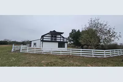 2786 Old Columbus Road N, Sealy, TX 77474 - Photo 24