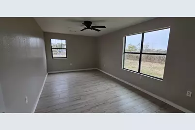 2786 Old Columbus Road N, Sealy, TX 77474 - Photo 16