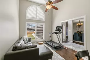 2 Villas Ways Dr, Conroe, TX 77356 - Photo 10