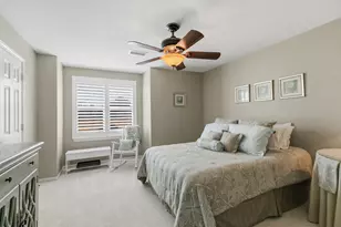 2 Villas Ways Dr, Conroe, TX 77356 - Photo 34