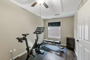 2 Villas Ways Dr, Conroe, TX 77356 - Photo 36