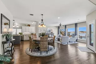 2 Villas Ways Dr, Conroe, TX 77356 - Photo 12