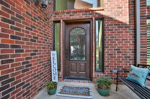 2 Villas Ways Dr, Conroe, TX 77356 - Photo 6