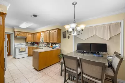 1326 Kathy Avenue, Sealy, TX 77474 - Photo 14