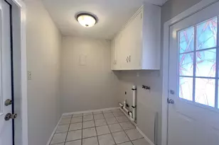 1106 Chapel Ln, El Campo, TX 77437 - Photo 14