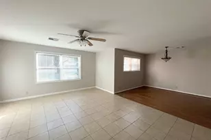 1106 Chapel Ln, El Campo, TX 77437 - Photo 6