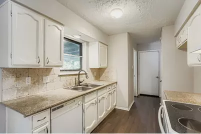 9506 Landry Boulevard, Spring, TX 77379 - Photo 8