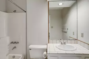 2023 Converse St, Houston, TX 77006 - Photo 8