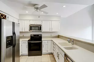 2023 Converse St, Houston, TX 77006 - Photo 4