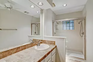 2023 Converse St, Houston, TX 77006 - Photo 10