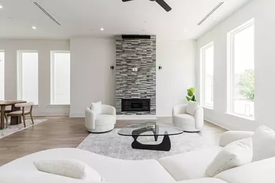 5703 Dolores Street #B, Houston, TX 77057 - Photo 10