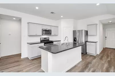 24430 Elmwood Falls Drive, Spring, TX 77373 - Photo 10