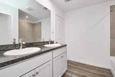24430 Elmwood Falls Drive, Spring, TX 77373 - Photo 20