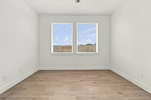 30918 Pigeon Vly Dr, Waller, TX 77484 - Photo 16