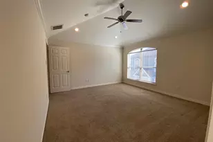 3710 Sherwood Ln, Houston, TX 77092 - Photo 16