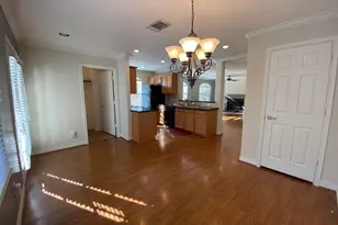 3710 Sherwood Ln, Houston, TX 77092 - Photo 6