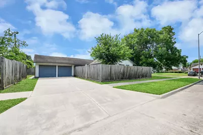 5870 Overdale Street, Houston, TX 77033 - Photo 40