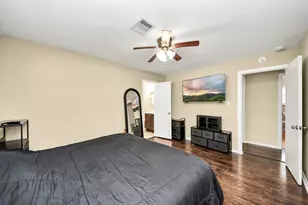 5870 Overdale St, Houston, TX 77033 - Photo 30