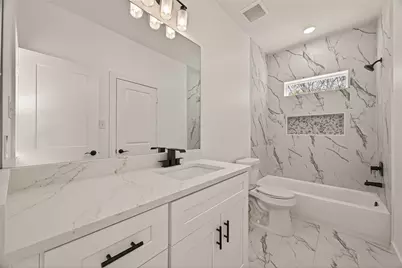 9332 Waller Street, Houston, TX 77012 - Photo 12