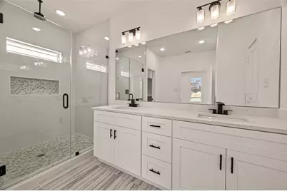 9332 Waller Street, Houston, TX 77012 - Photo 22