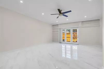 14715 Barryknoll Lane #124, Houston, TX 77079 - Photo 12