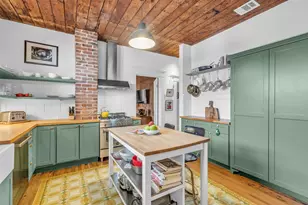 2606 Hopkins St, Houston, TX 77006 - Photo 14