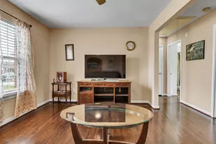 4930 Holloway Dr, Houston, TX 77048 - Photo 26