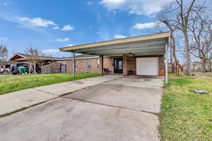 4930 Holloway Dr, Houston, TX 77048 - Photo 2