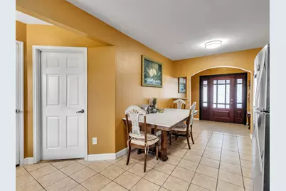 4930 Holloway Drive, Houston, TX 77048 - Photo 14