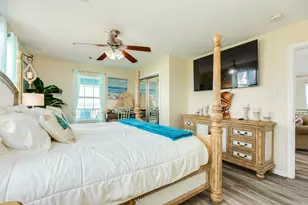 13214 Jolly Roger Dr, Freeport, TX 77541 - Photo 12