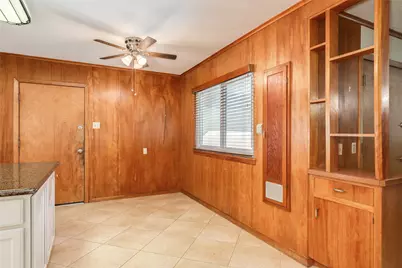 4528 Woodrow Avenue, Galveston, TX 77551 - Photo 10