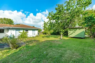 4528 Woodrow Ave, Galveston, TX 77551 - Photo 20