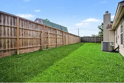 5123 Chase Park Gate Street, Bacliff, TX 77518 - Photo 28