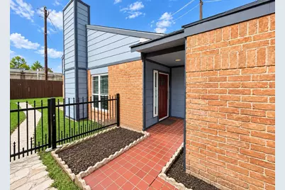 13226 Robinglen Drive, Houston, TX 77083 - Photo 2
