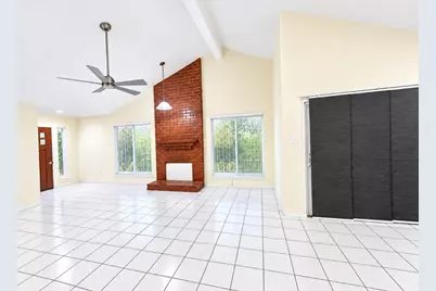 13226 Robinglen Drive, Houston, TX 77083 - Photo 6