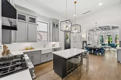 523 W 25th Street, Houston, TX 77008 - Photo 6