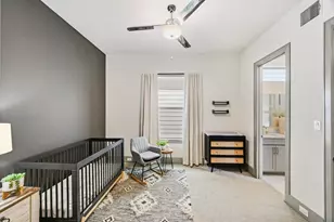 523 W 25th St, Houston, TX 77008 - Photo 18