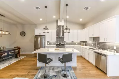 823 Mansfield Street #J, Houston, TX 77091 - Photo 6