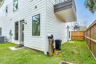 823 Mansfield St, Houston, TX 77091 - Photo 20