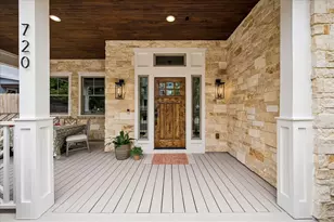 720 Oxford St, Houston, TX 77007 - Photo 2
