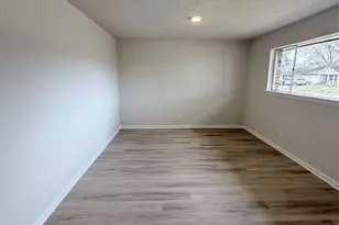 4103 Goulburn Dr, Houston, TX 77045 - Photo 4