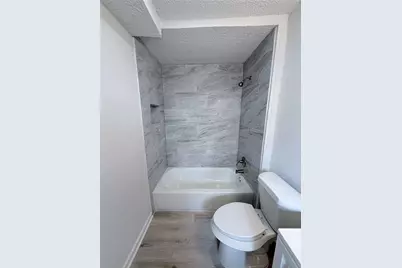 4103 Goulburn Drive, Houston, TX 77045 - Photo 22