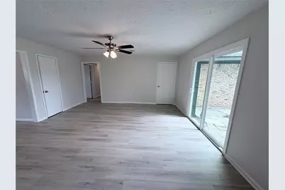 4103 Goulburn Drive, Houston, TX 77045 - Photo 12