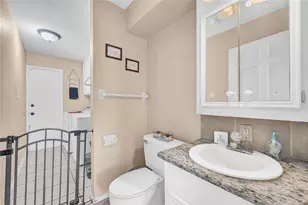 4004 Briarglen Dr, Dickinson, TX 77539 - Photo 24